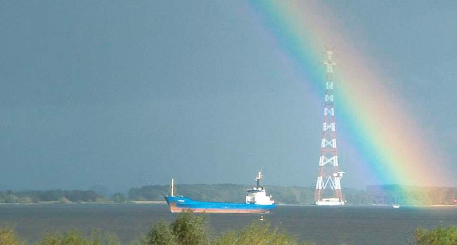 Elbvertiefung und viele offenen Fragen (Foto: GRUENE Stade) Elbvertiefung und viele offenen Fragen (Foto: GRUENE Stade)